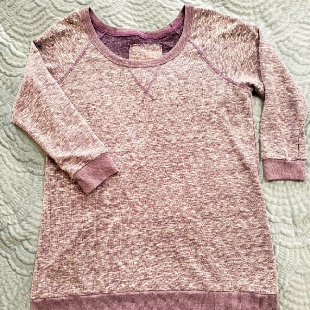 DISTRESSED BEDAZZLED 3/4 SWEATSHIRT